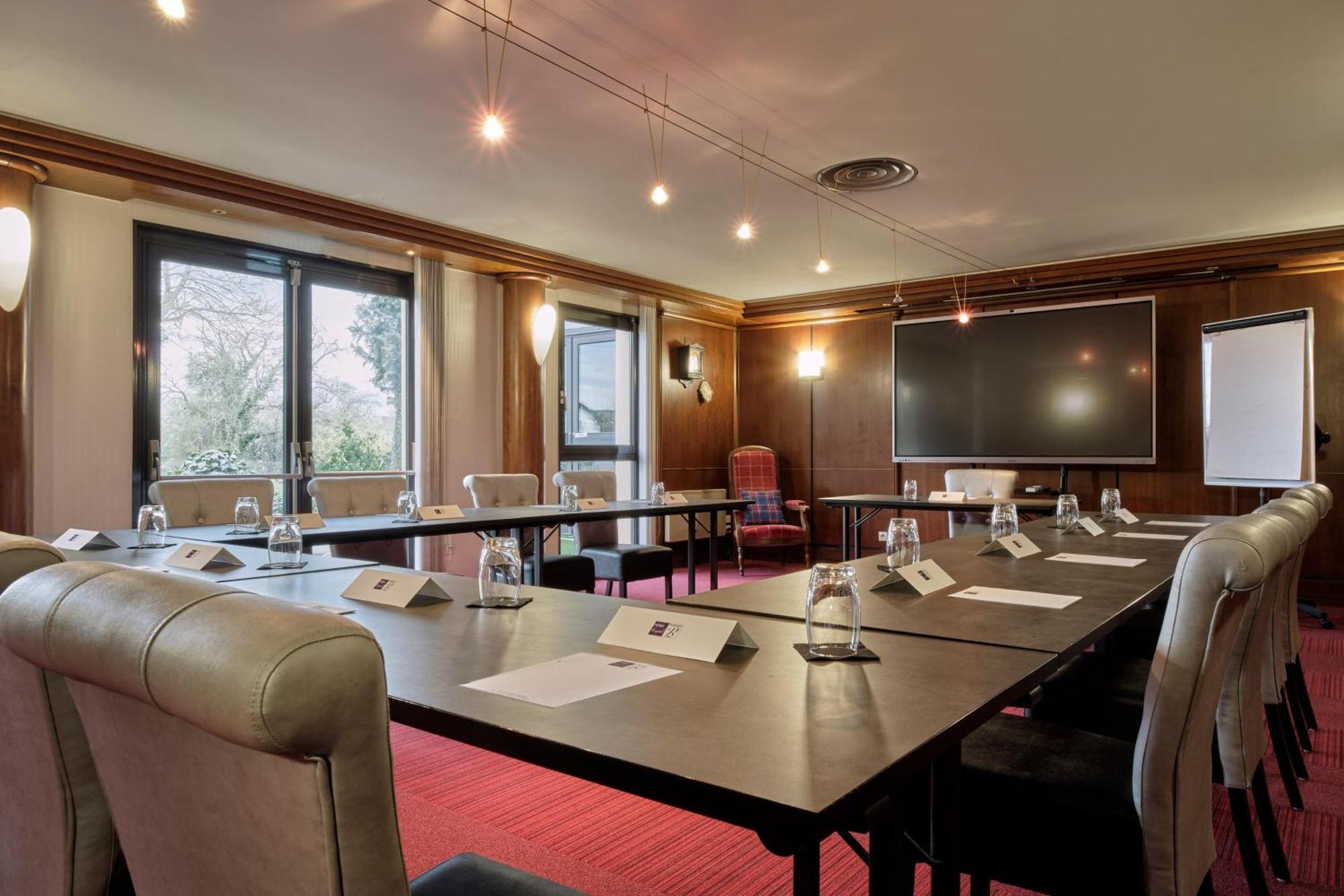 Hotel Restaurant Crystal Erstein Eksteriør bilde