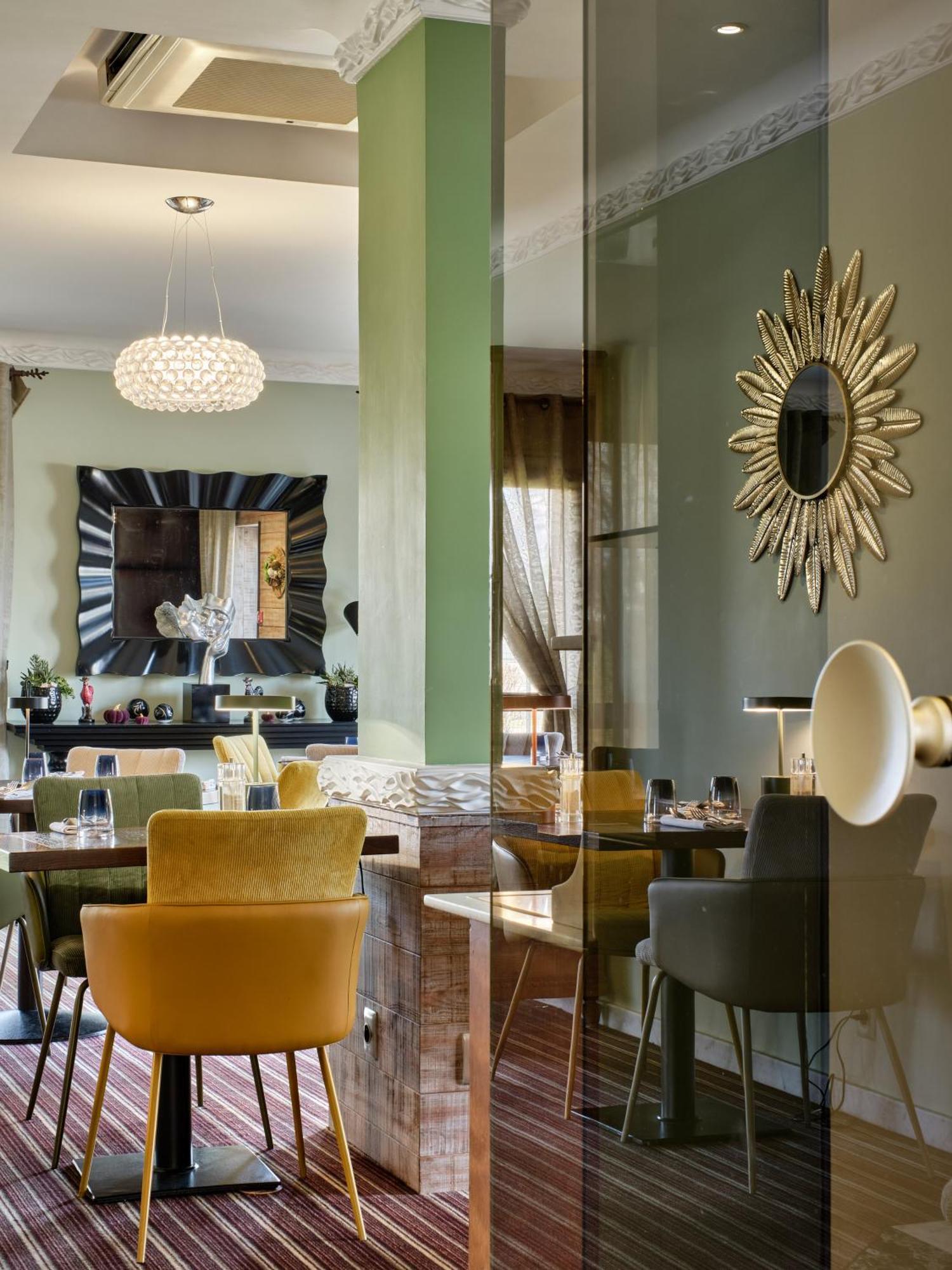 Hotel Restaurant Crystal Erstein Eksteriør bilde